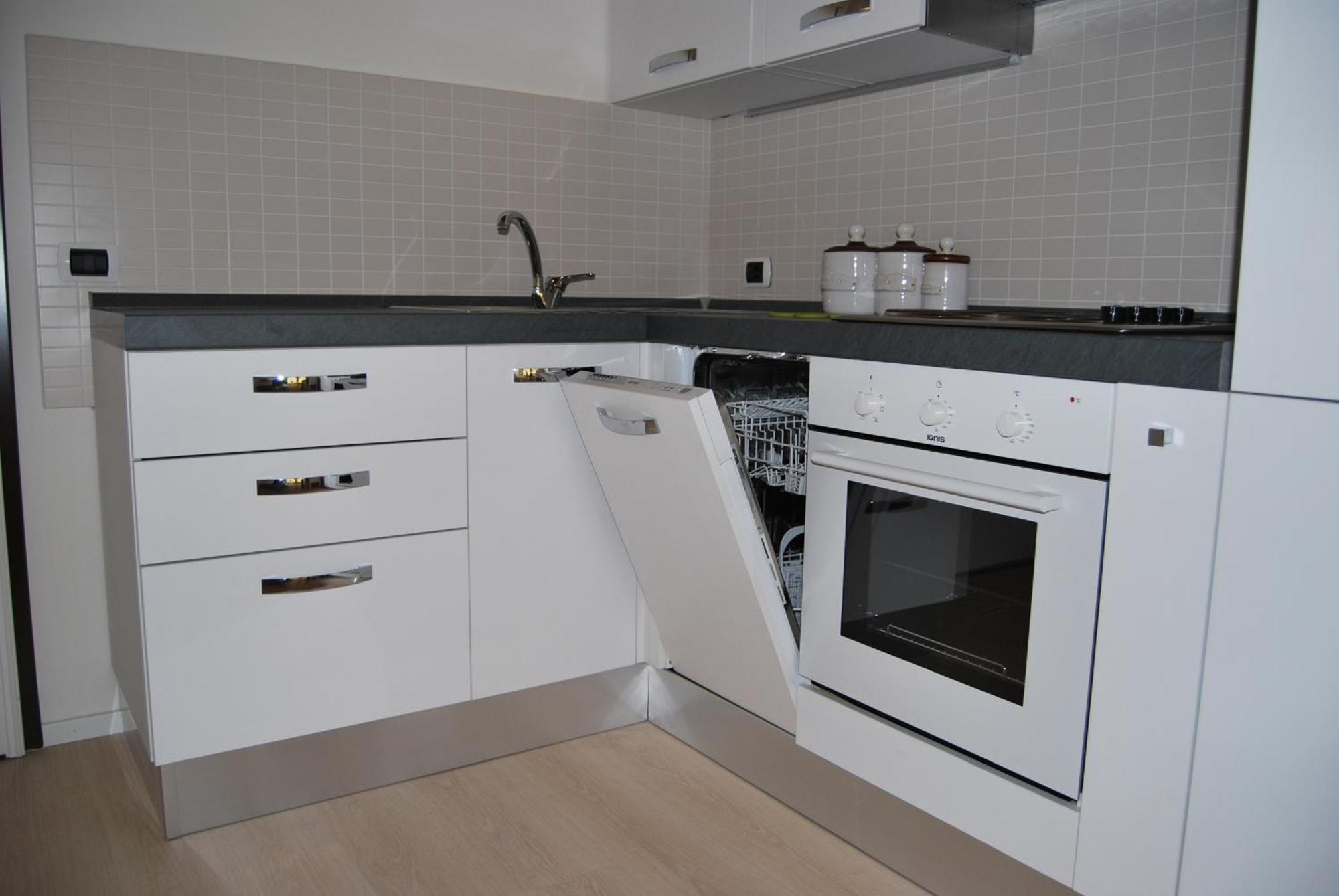 Apartamento Residenza Finestra sul Parco Comano Terme Habitación foto