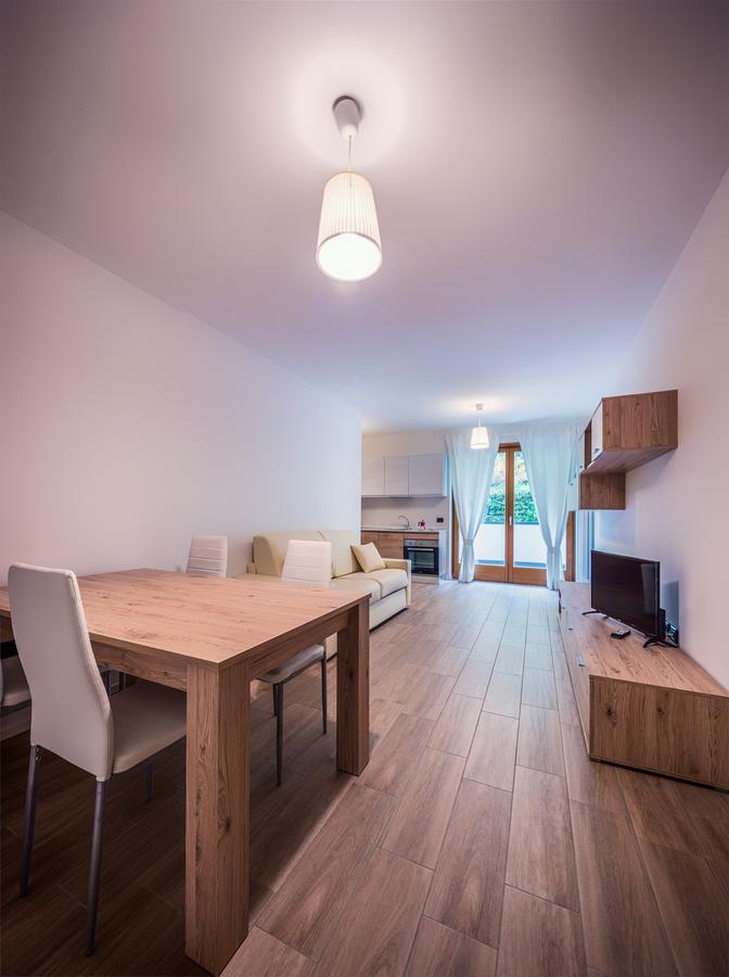 Apartamento Residenza Finestra sul Parco Comano Terme Exterior foto